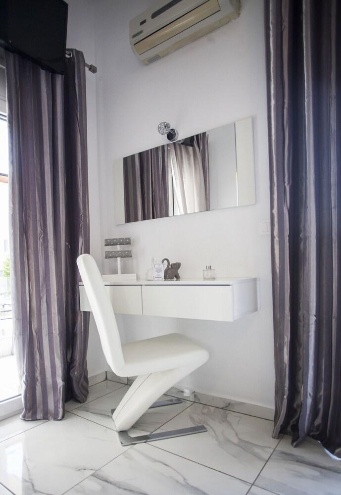 Diogenis Luxury Apartment Sea View Rethymno Esterno foto