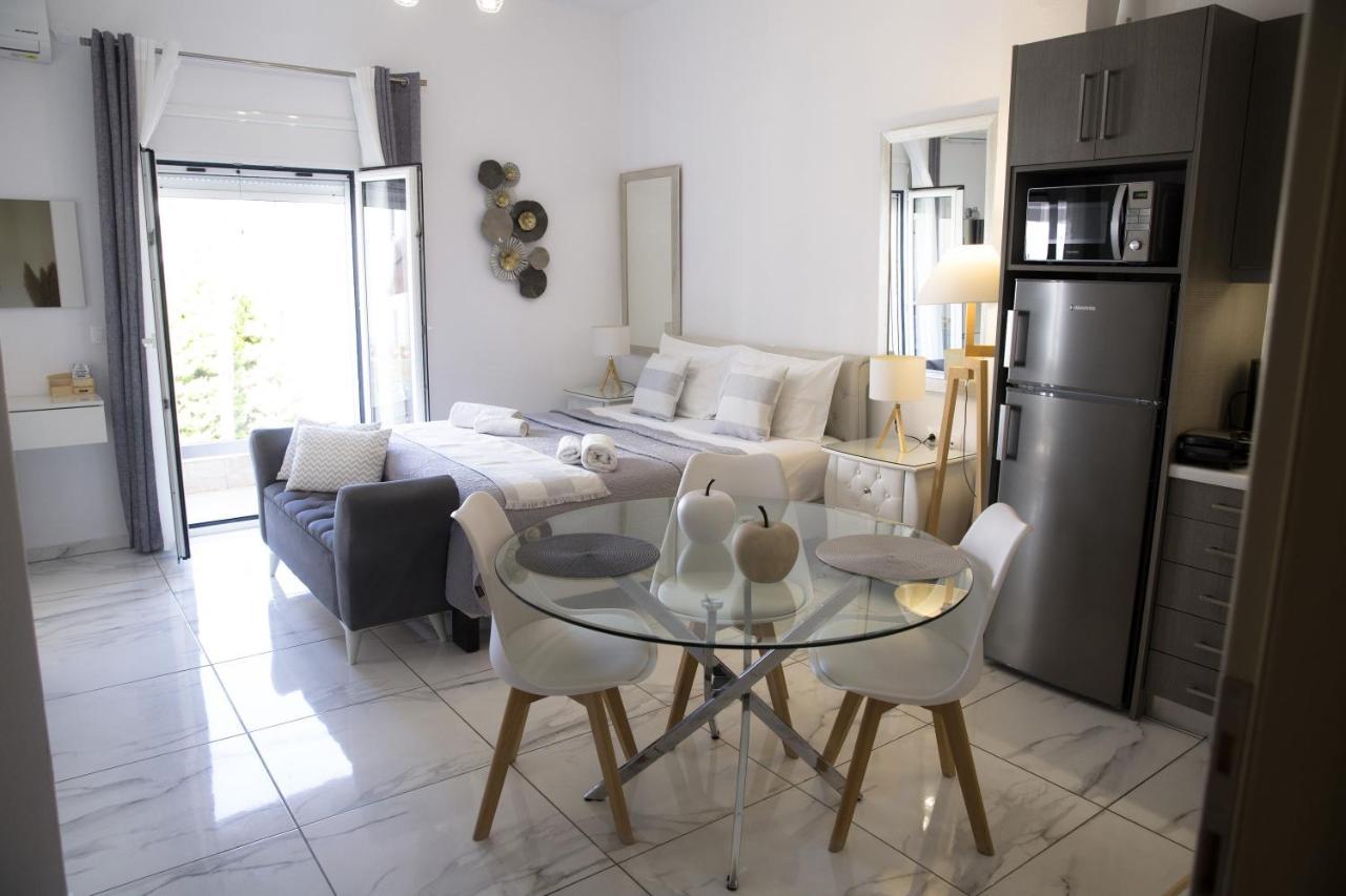 Diogenis Luxury Apartment Sea View Rethymno Esterno foto